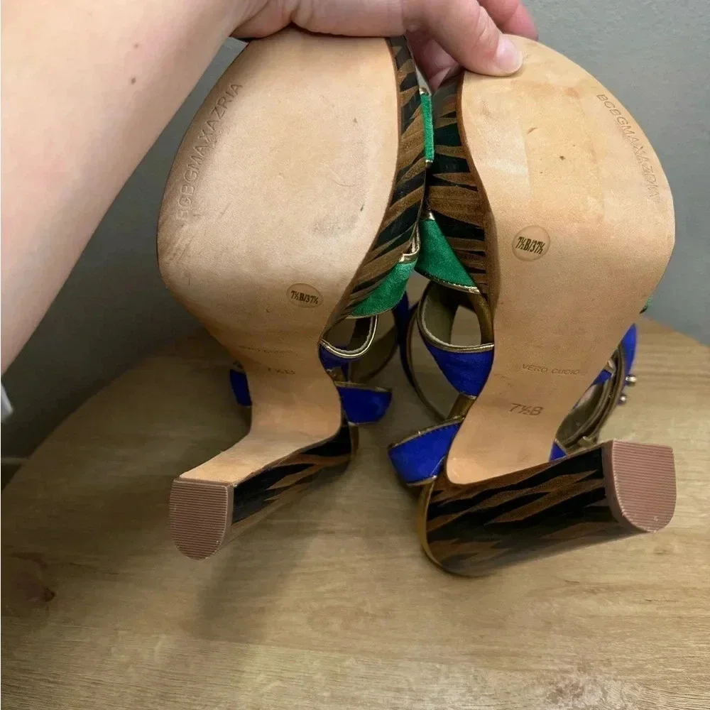 BCBGMaxAzria Suede Heels - Picture 10 of 10